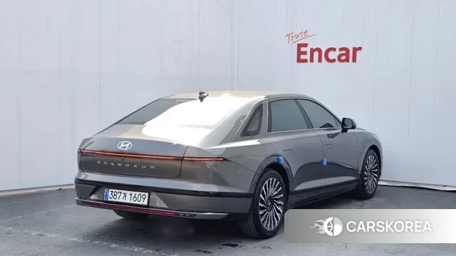 Hyundai Grandeur Hybrid (GN7) id 3555246 из Кореи 12