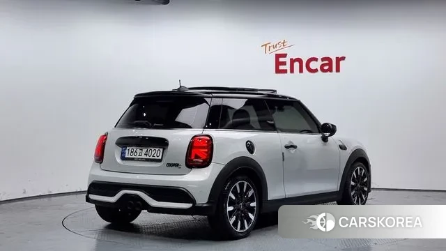 Mini Cooper S id 2959829 из Кореи 12