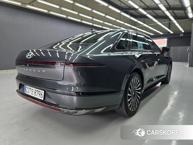 Hyundai Grandeur Hybrid (GN7) id 4635625 из Кореи 7