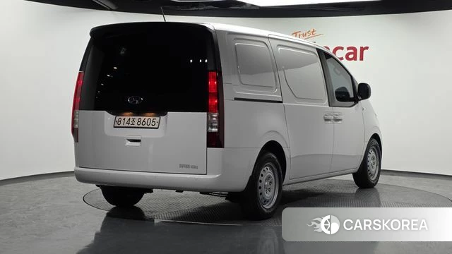 Hyundai Staria id 4223544 из Кореи 12