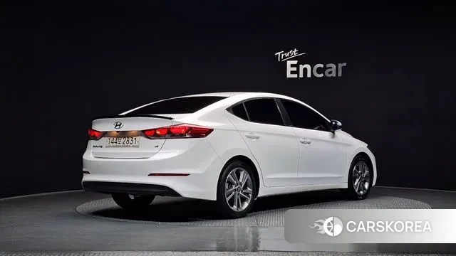 Hyundai Avante AD id 3773047 из Кореи 12