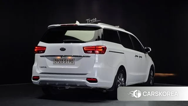Kia The New Carnival id 2966510 из Кореи 12