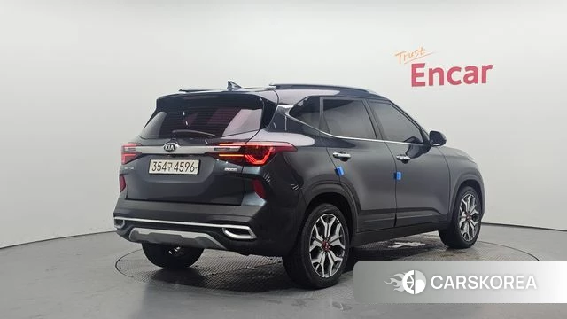 Kia Seltos id 4490411 из Кореи 12