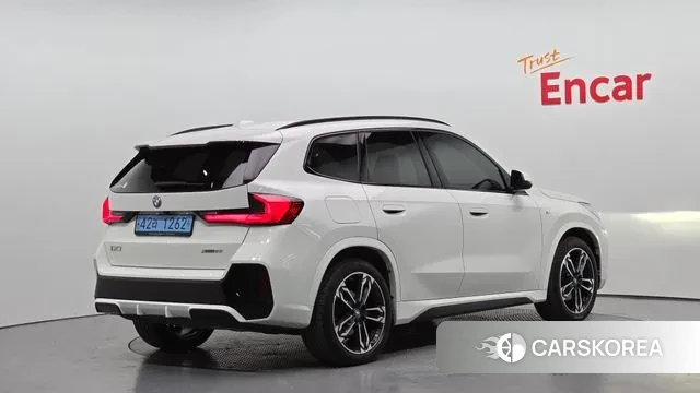 BMW iX1 (U11) id 3426662 из Кореи 12