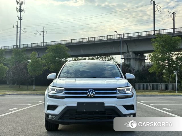 Volkswagen Tuyue id 4399649 из Китая 7