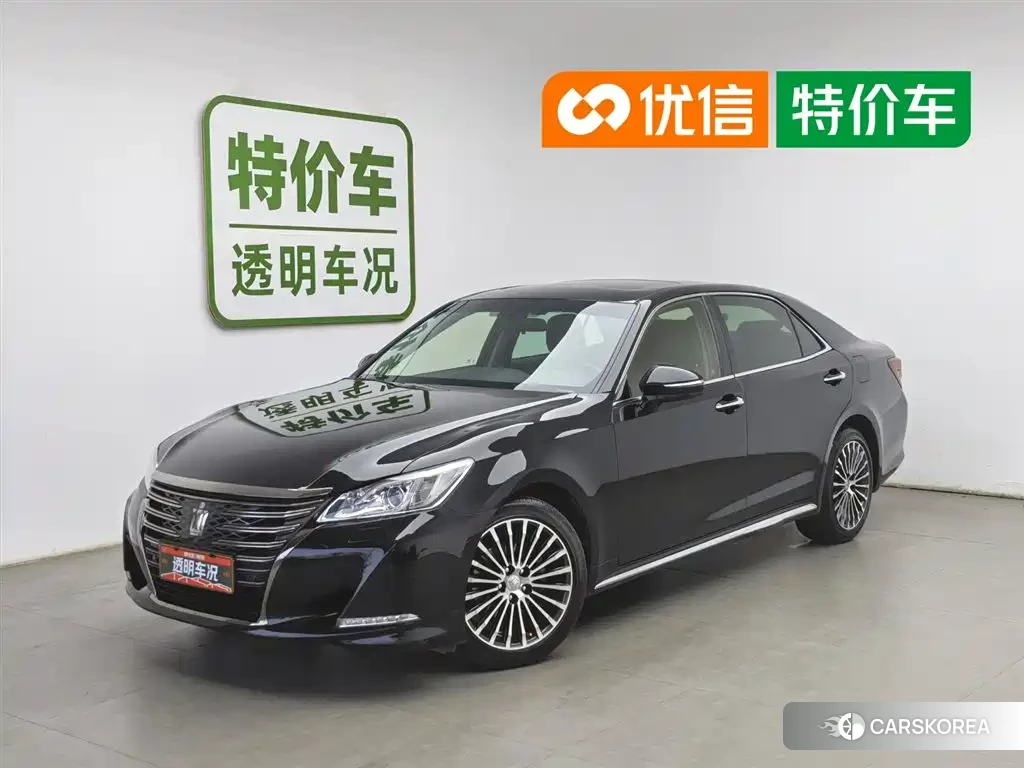 Toyota Crown id 4576808 из Китая 12