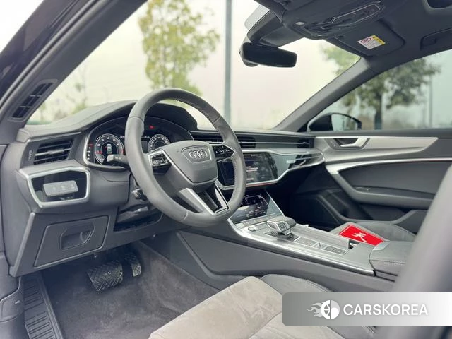 Audi A6L 2021 Черный из Китая, фото 2