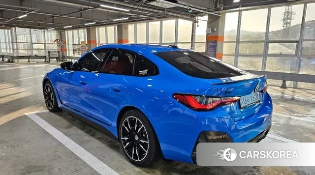 BMW i4 2023 Синий из Кореи, фото 4