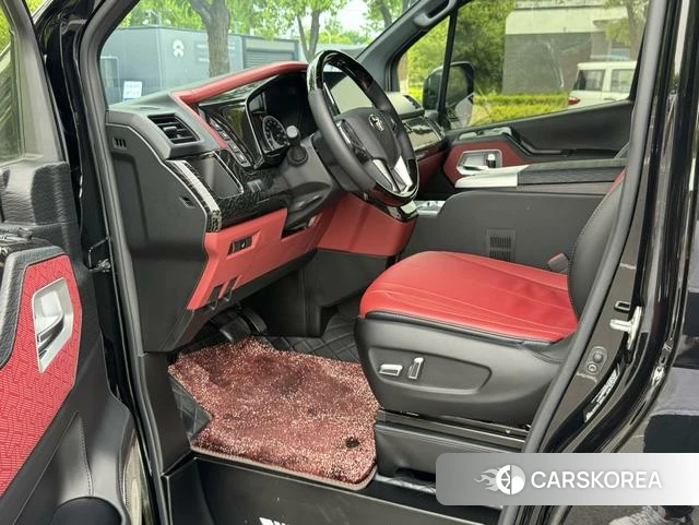 Toyota Hiace id 4333694 из Китая 12