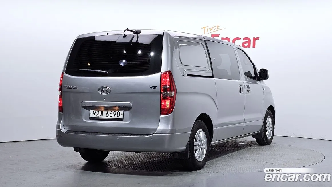 Hyundai The New Grand Starex 2018 Серебряный из Кореи, фото 2