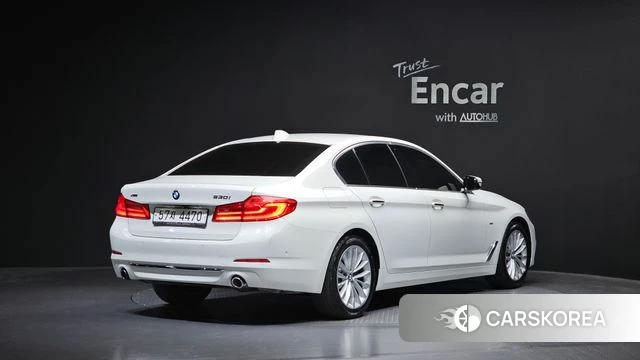 BMW 5 Series (G30) id 4483294 из Кореи 12