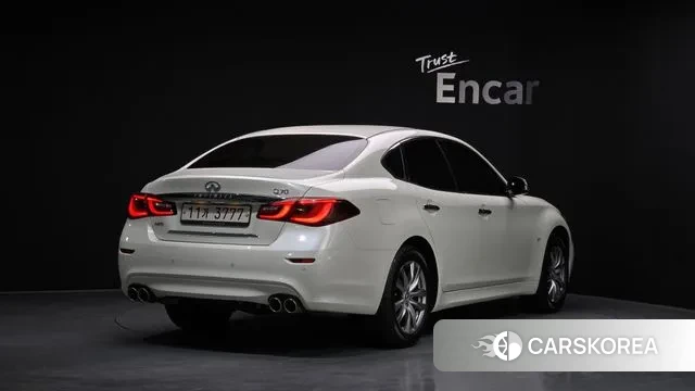 Infiniti Q70 id 3325060 из Кореи 12