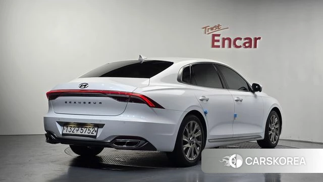 Hyundai The New Grandeur IG Hybrid id 4519738 из Кореи 12