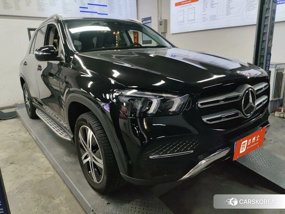 Mercedes-Benz GLE (import) 2020 Черный из Китая, фото 2