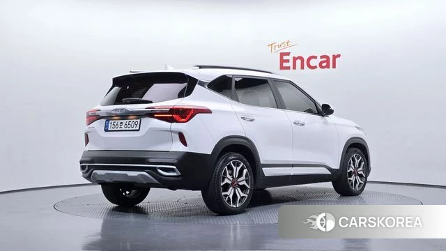 Kia Seltos id 4267941 из Кореи 12