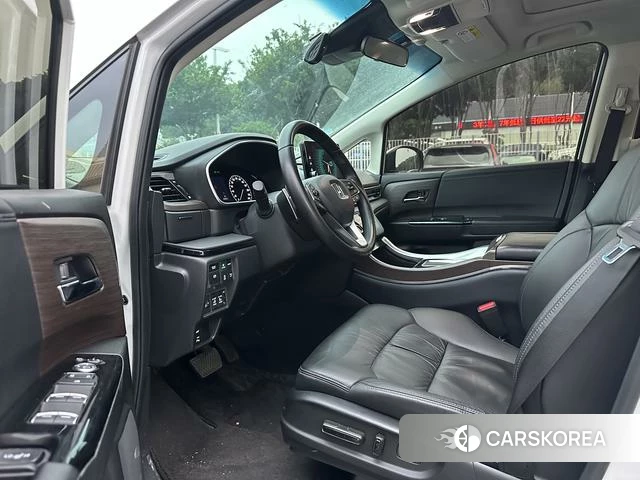 Honda Odyssey id 4273978 из Китая 12