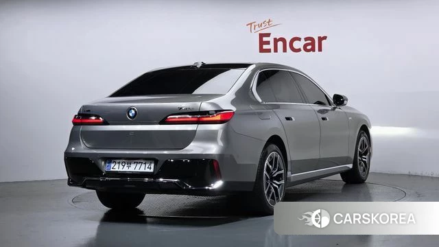 BMW 7 Series (G70) id 4462910 из Кореи 12
