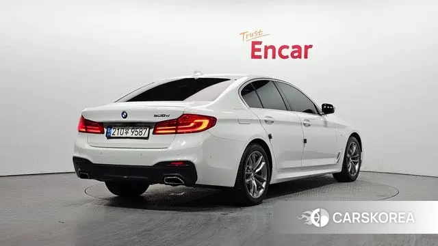 BMW 5 Series (G30) id 3541089 из Кореи 12
