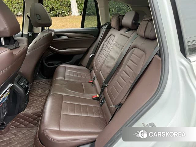 BMW X3 2021 Белый из Китая, фото 3