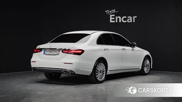 Mercedes-Benz E-Class W213 id 3168617 из Кореи 12