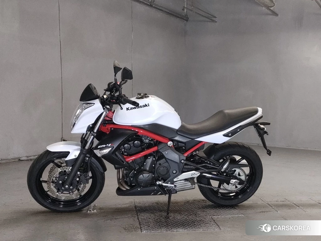 Проданный Kawasaki ER-4N 2011 из Японии, фото 2