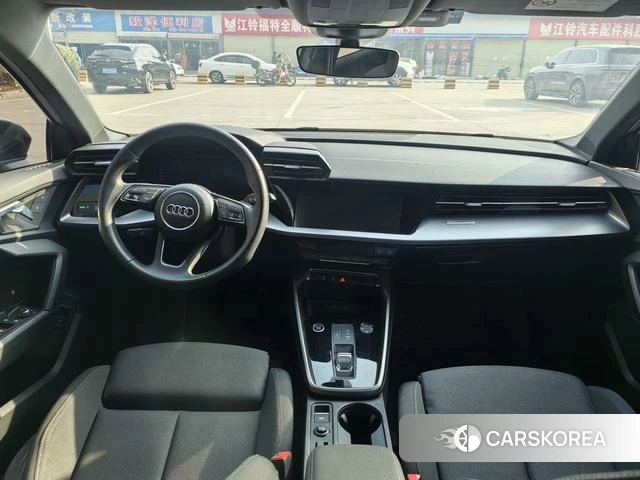 Audi A3 2021 Серебристо-серый из Китая, фото 2