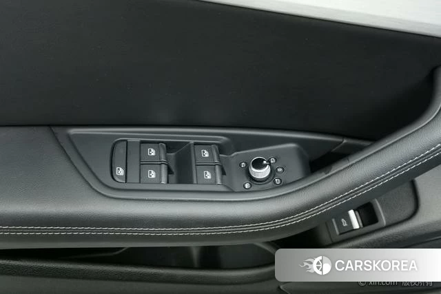 Audi A4L id 4321232 из Китая 12