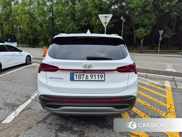 Hyundai The New Santa Fe 2023 Белый из Кореи, фото 5