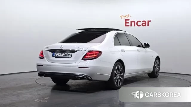 Mercedes-Benz E-Class W213 id 3641227 из Кореи 12