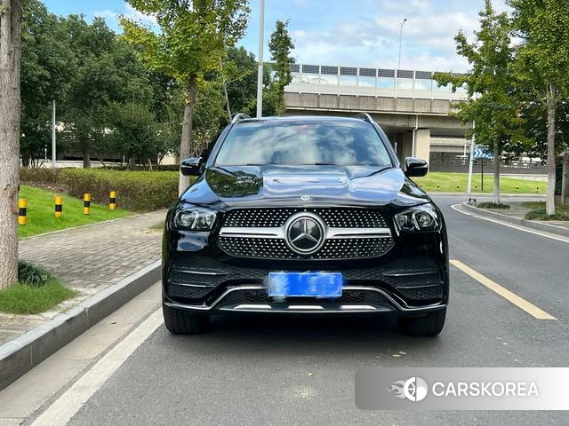 Mercedes-Benz GLE (import) 2021 Черный из Китая, фото 2
