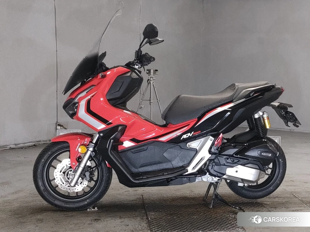 Проданный Honda ADV150 2019 из Японии