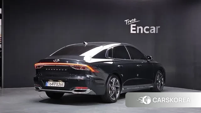 Hyundai The New Grandeur IG id 3747810 из Кореи 12