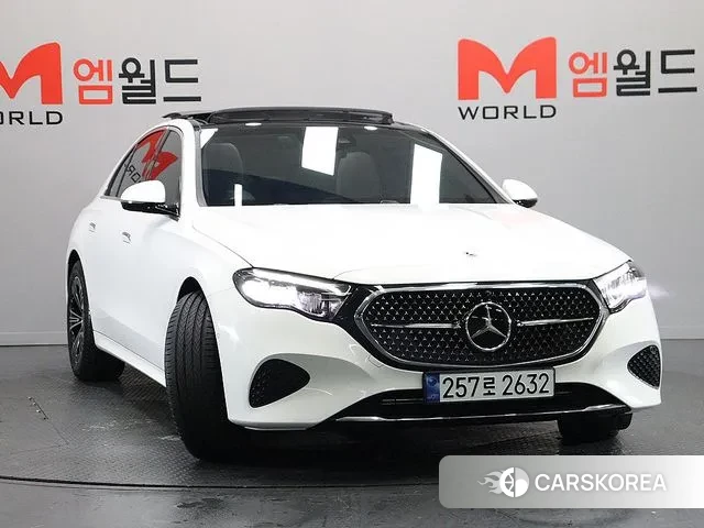 Mercedes-Benz E-Class W214 2024 Белый из Кореи, фото 3