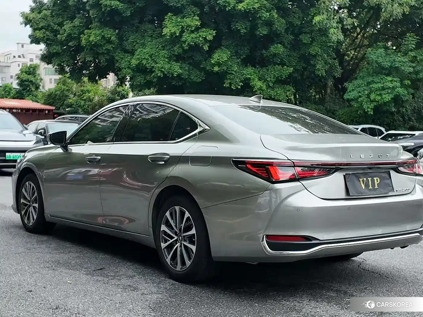 Lexus ES 2025 Silver/gray из Китая, фото 5
