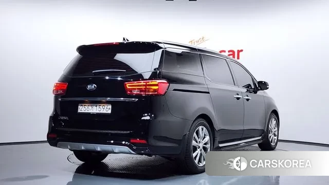 Kia The New Carnival id 3402750 из Кореи 12