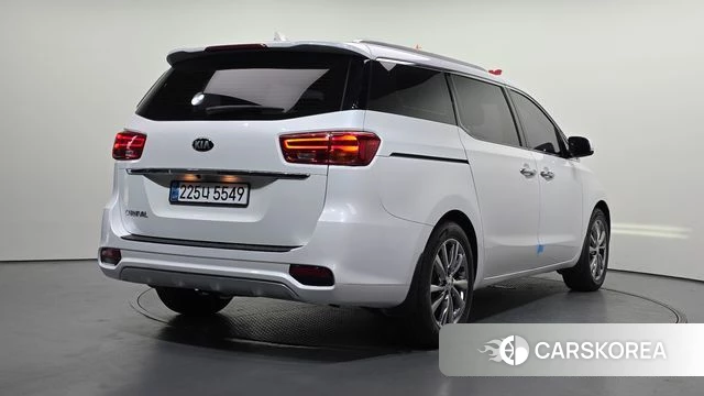 Kia The New Carnival id 4471655 из Кореи 12