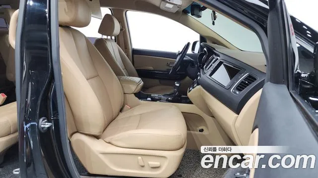 Kia The New Carnival id 2660453 из Кореи 12