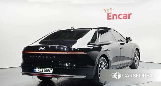 Hyundai Grandeur (GN7) id 3786805 из Кореи 12