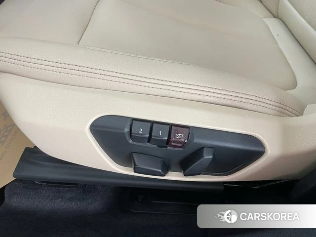 BMW X1 id 3895944 из Китая 12