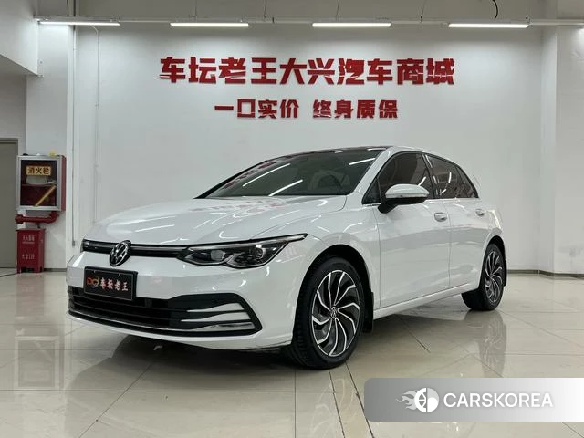 Volkswagen Golf 2022 Белый из Китая, фото 6