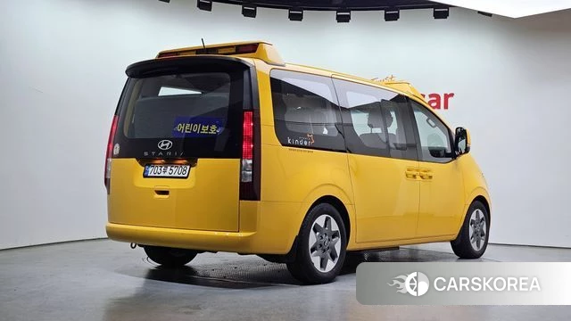 Hyundai Staria id 4266313 из Кореи 12