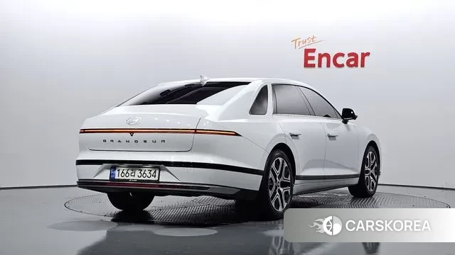 Hyundai Grandeur (GN7) id 3241487 из Кореи 12