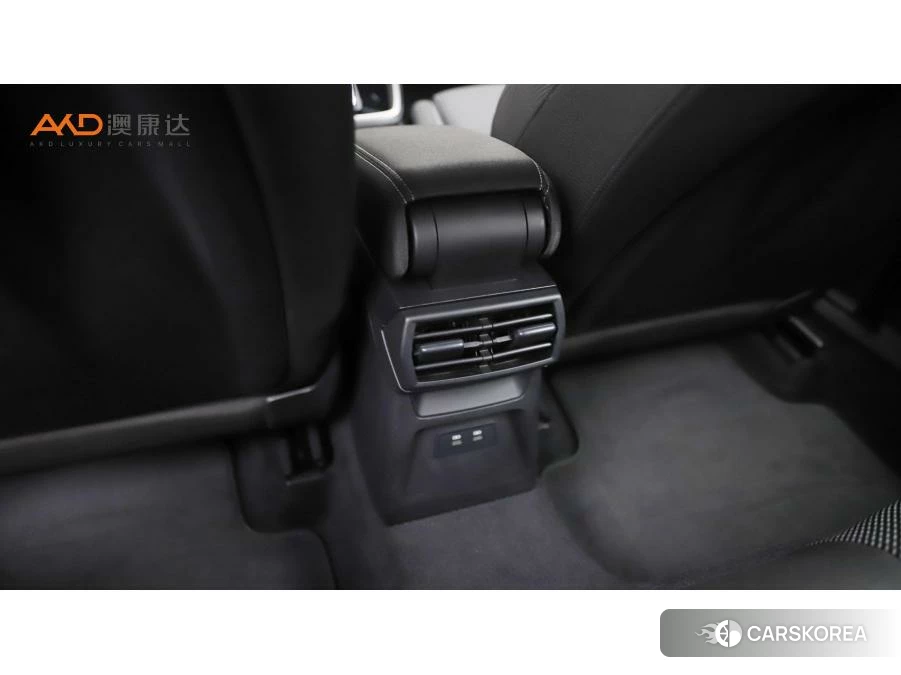 Audi A3 2021 Белый из Китая, фото 2