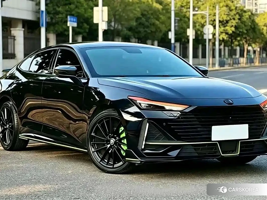 Chang'an UNI-V 2022 Черный из Китая, фото 2