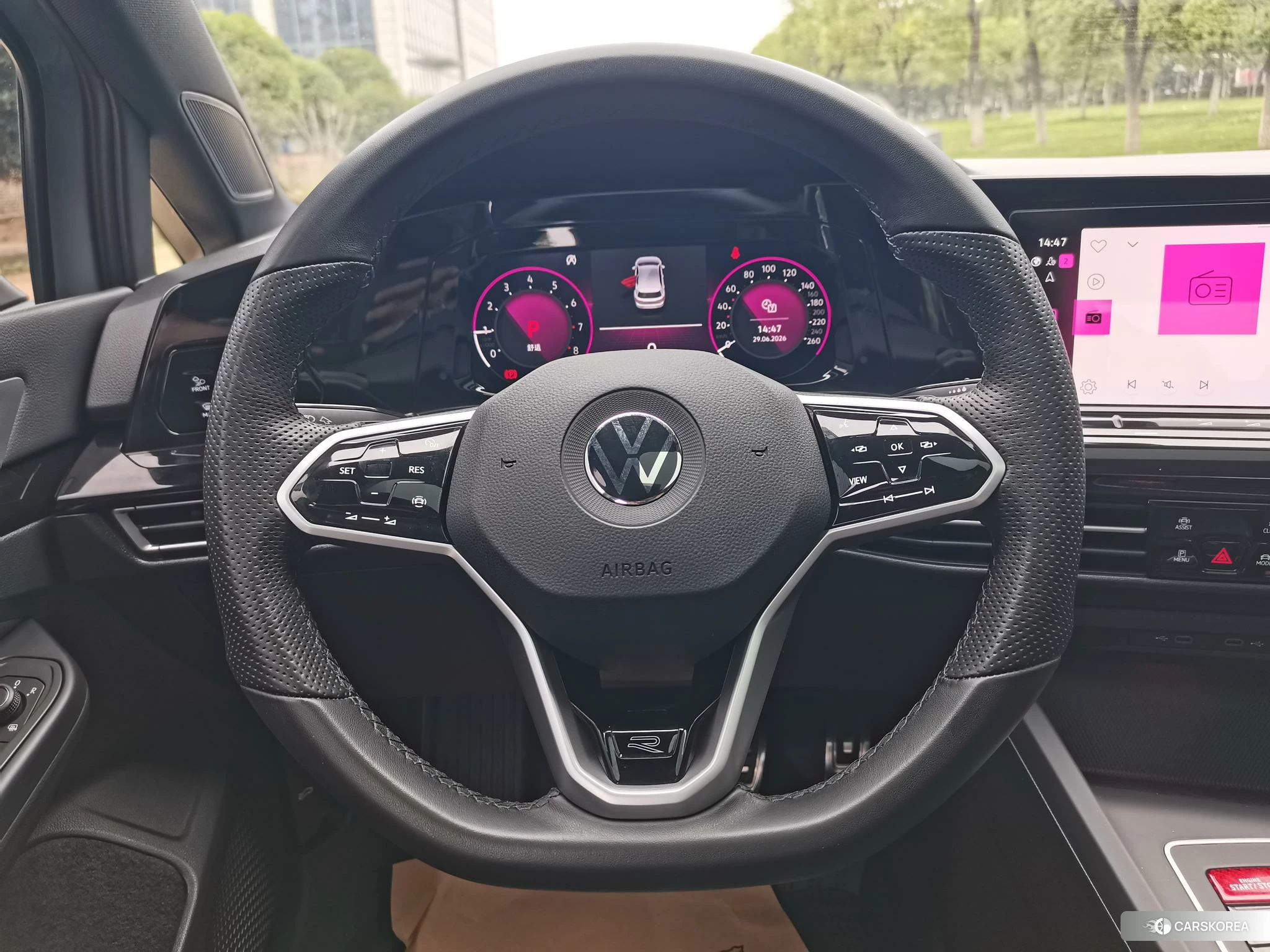 Volkswagen Golf id 4514848 из Китая 12