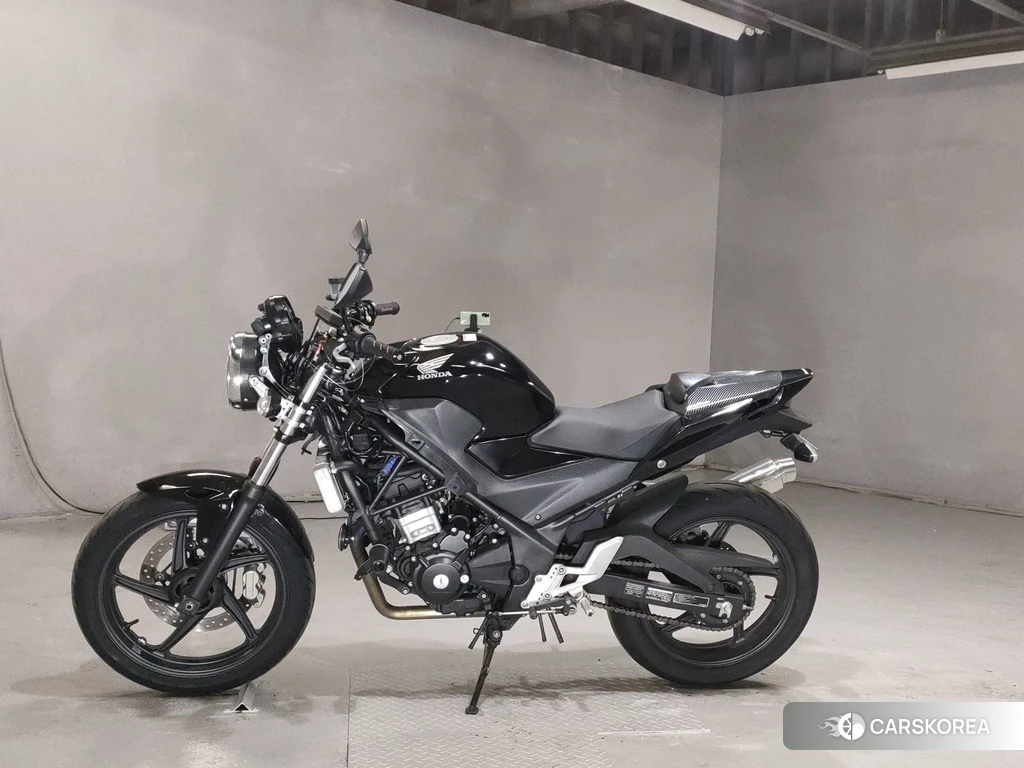 Проданный Honda CBR250R 2015 из Японии, фото 2