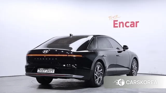 Hyundai Grandeur (GN7) id 3599837 из Кореи 12