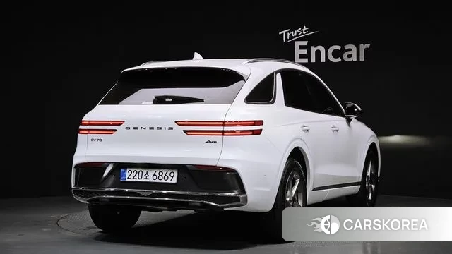 Genesis GV70 id 3715738 из Кореи 12