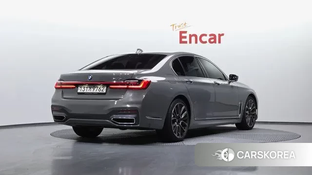 BMW 7 Series (G11) id 3447946 из Кореи 12