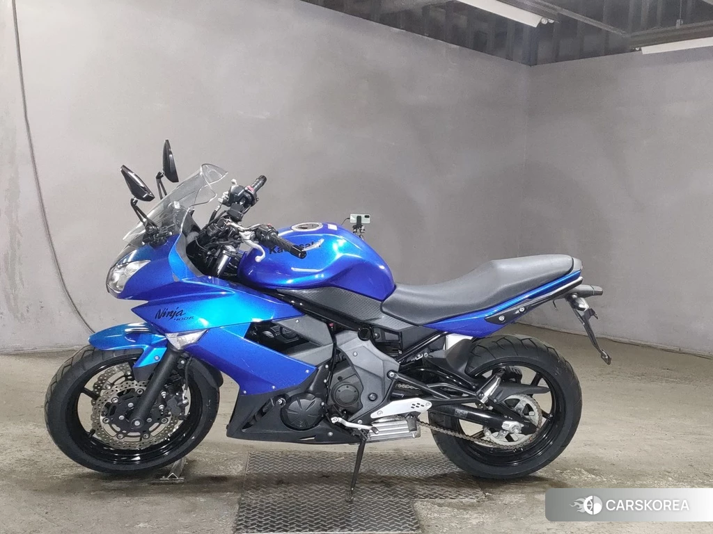 Проданный Kawasaki NINJA 400R 2013 из Японии, фото 2